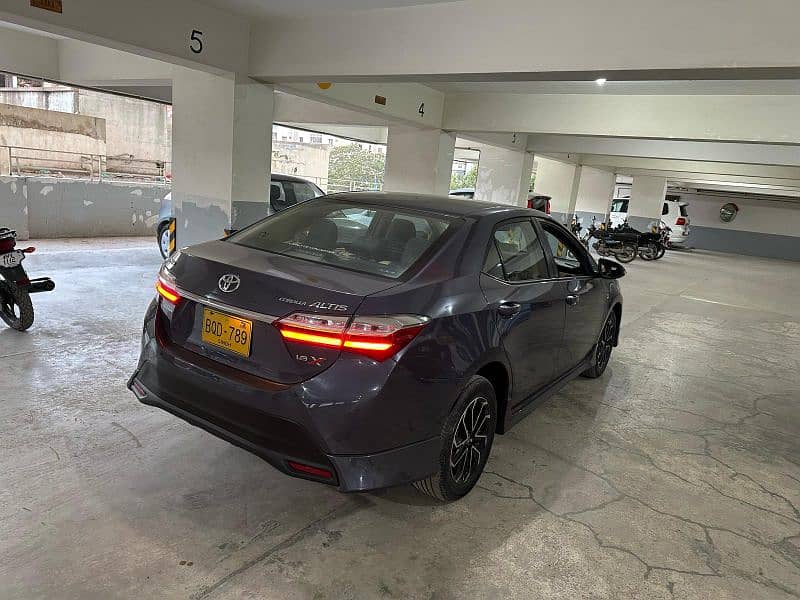 Toyota Corolla Altis 1.6 2019 5