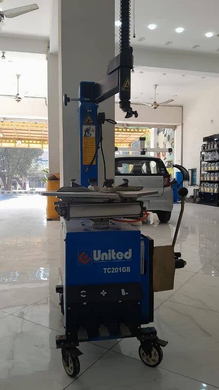 New Tyre Changing Machine 0