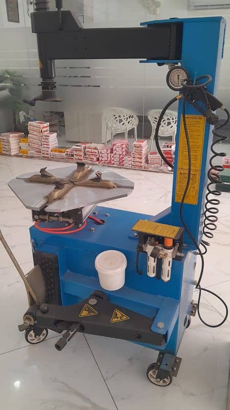 New Tyre Changing Machine 1