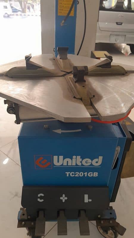 New Tyre Changing Machine 2