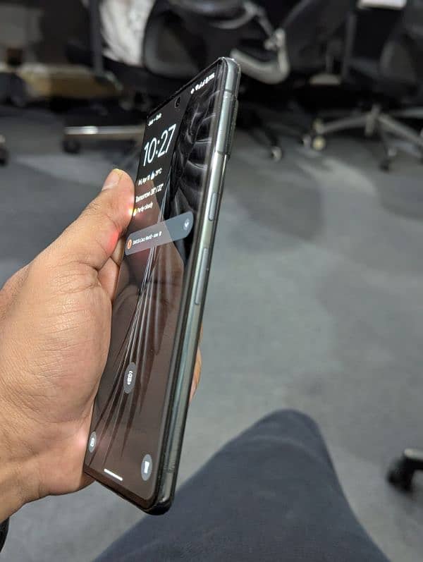 Google Pixel 7 Pro with Box 4