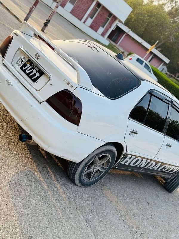 Honda City 2001 4