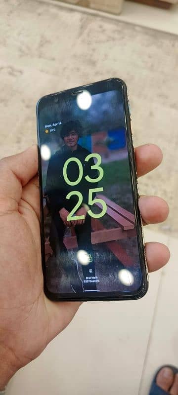 Google pixel 4 (exchange posible with I phone x) 0