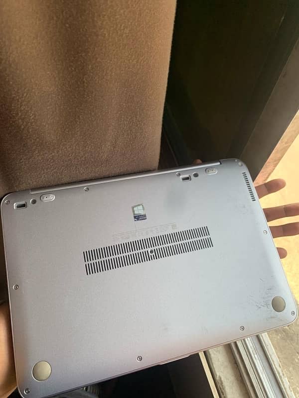 Hp EliteBook Folio i5 6th Gen 2