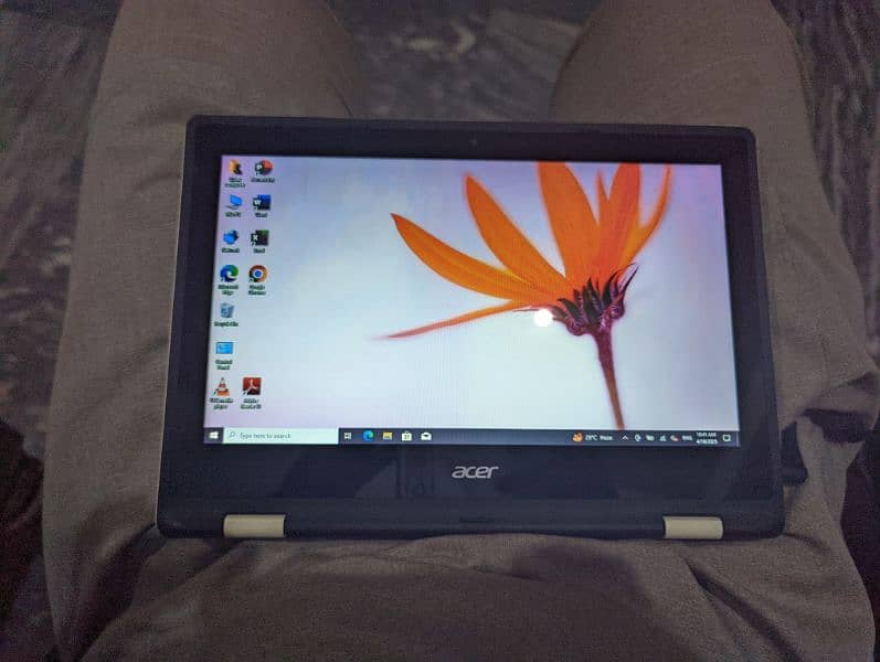 Acer aspire R3 Touch Screen 360 0