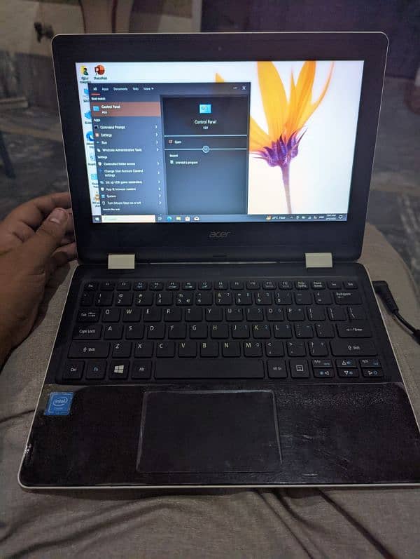 Acer aspire R3 Touch Screen 360 1