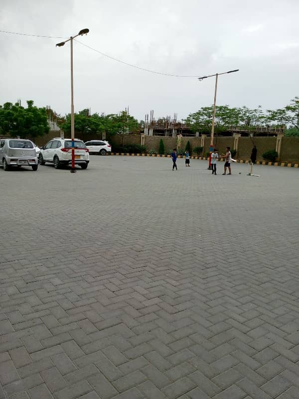 Saima Jinnah Avenue Flat Is For Rent 2
