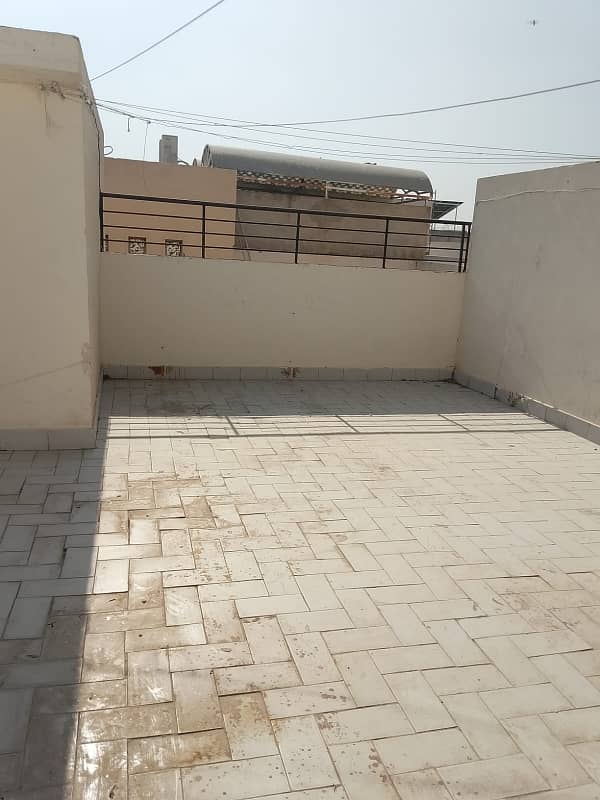 Saima Jinnah Avenue Flat Is For Rent 15