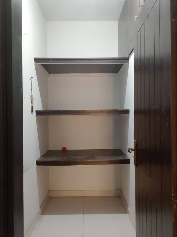 Saima Jinnah Avenue Flat Is For Rent 33