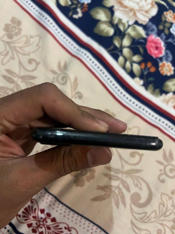 iphone 7 plus non PTA 2