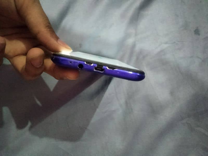 Tecno spark 6 go 3