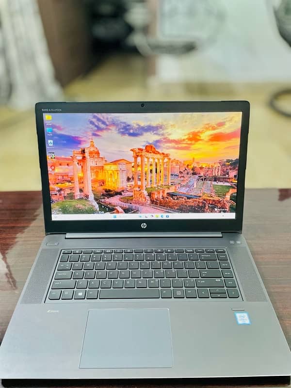 HP ZBOOK STUDIO G3 CORE i7 6TH GEN 16/512 URGENT SALE 2