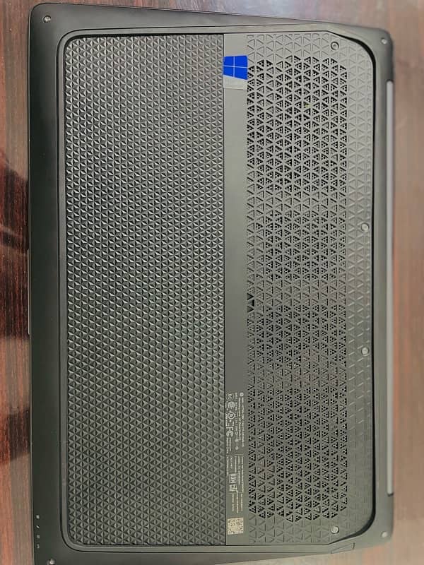 HP ZBOOK STUDIO G3 CORE i7 6TH GEN 16/512 URGENT SALE 6