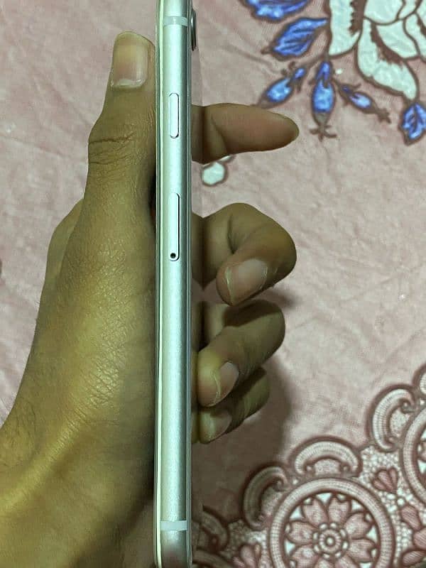 IPHONE 8 BYPASS 1