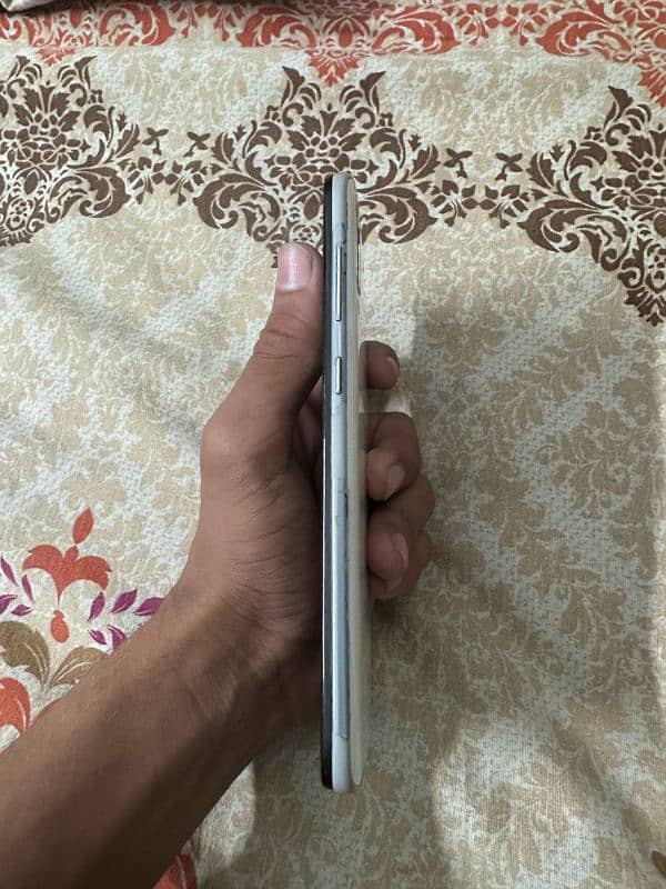 Samsung Galaxy A70 Officially PTA Approved 4