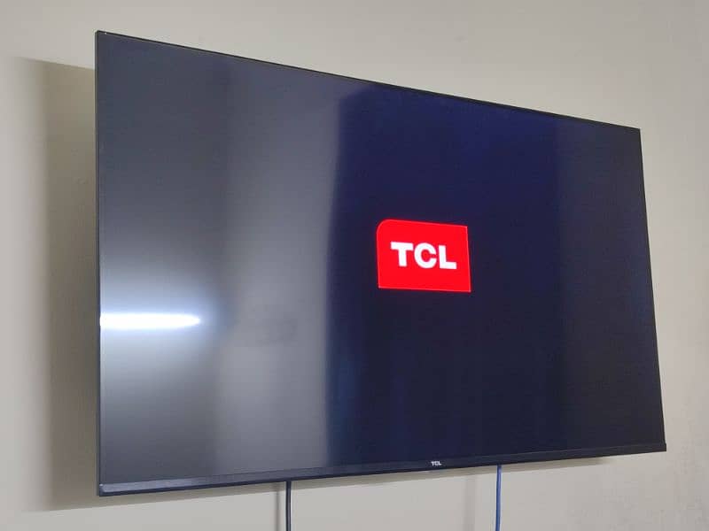 TCL Smart android TV (S5400, 40 inch) 1