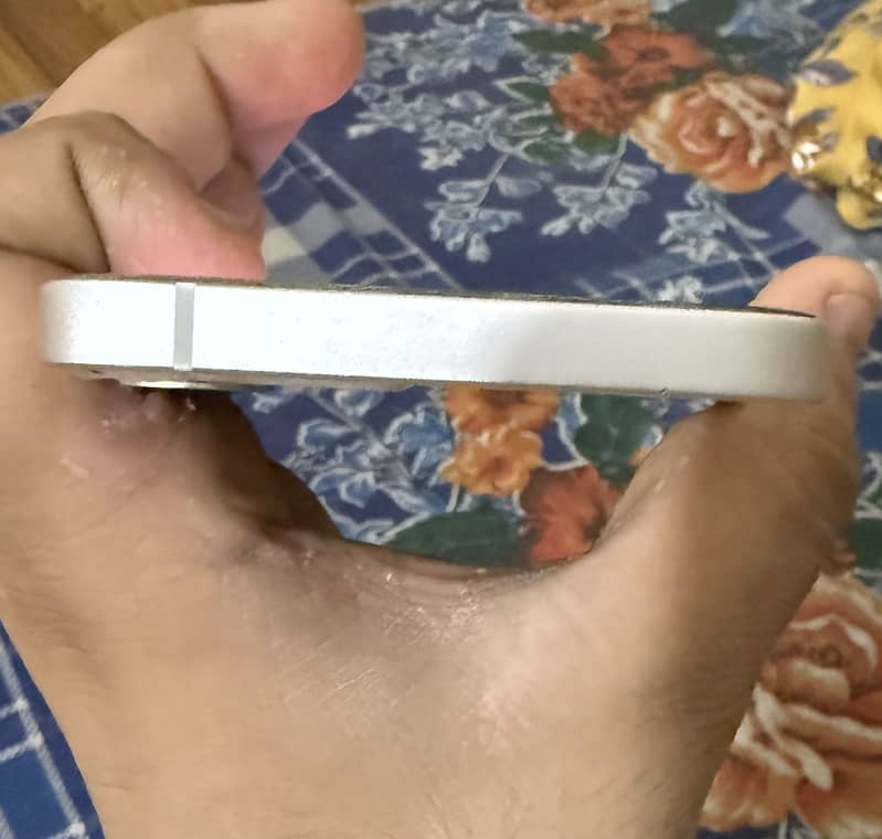IPHONE 12 SIM NON ACTIVE 3