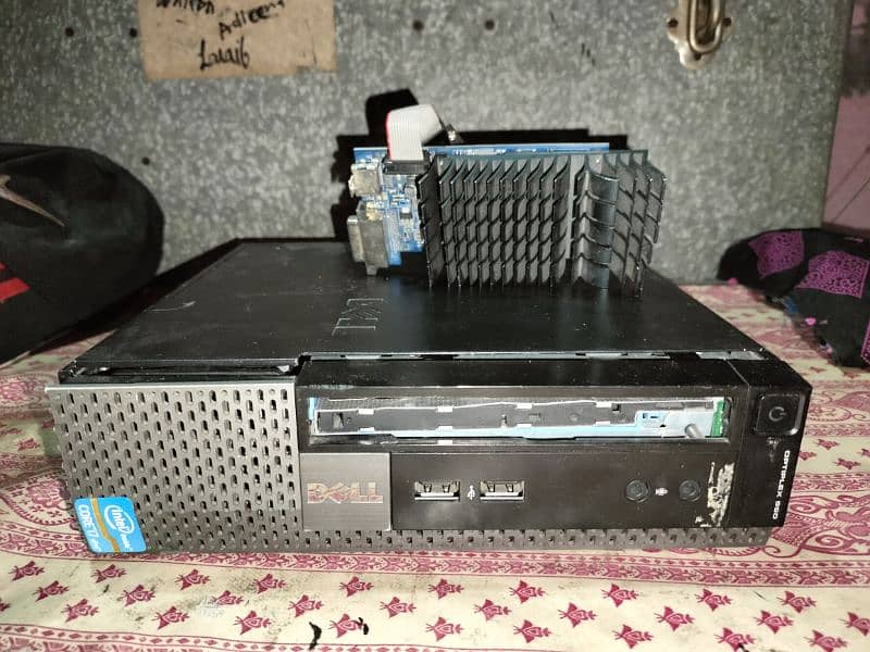 Intel Core i5 2300 2.80Ghz+GPU Gt 710 1gb 0