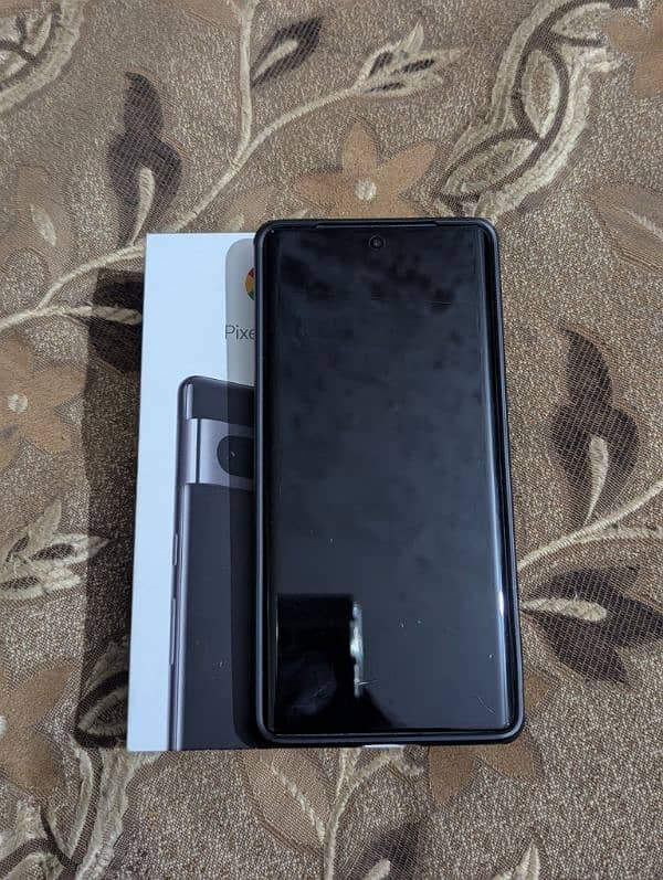 Google Pixel 7 Pro with Box 15