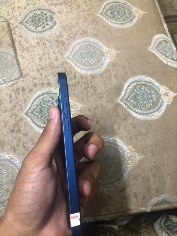 Iphone 12 128GB Non-PTA ( JV ) Available. 1