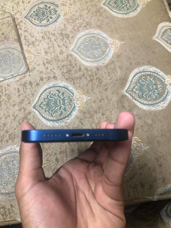 Iphone 12 128GB Non-PTA ( JV ) Available. 3