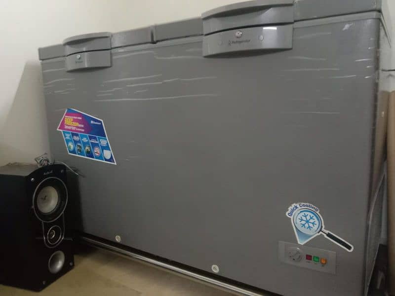 Dawlance Inverter Deep Freezer Signature 4