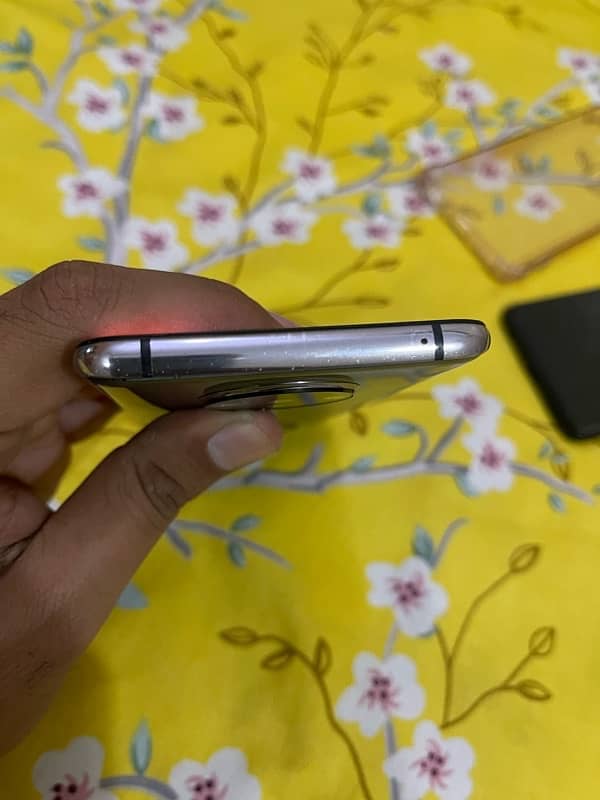 One Plus 7T 6