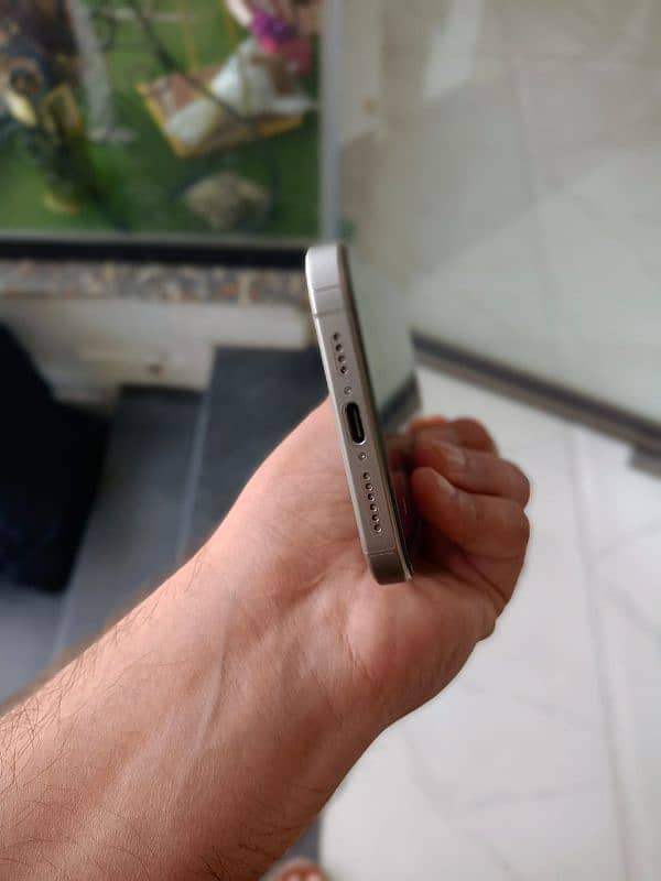 I PHONE 15 PRO MAX FACTORY UNLOCKED 0