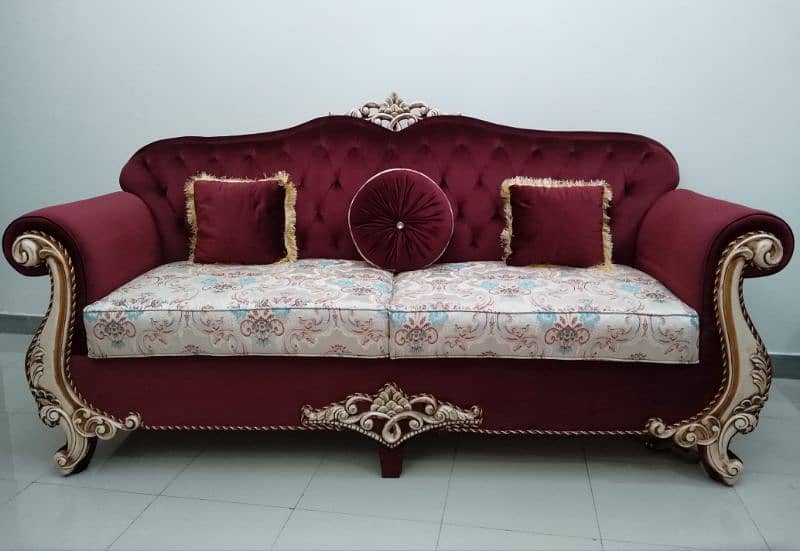 7 Seater Sofa set.  Contact#: 03334446547 0