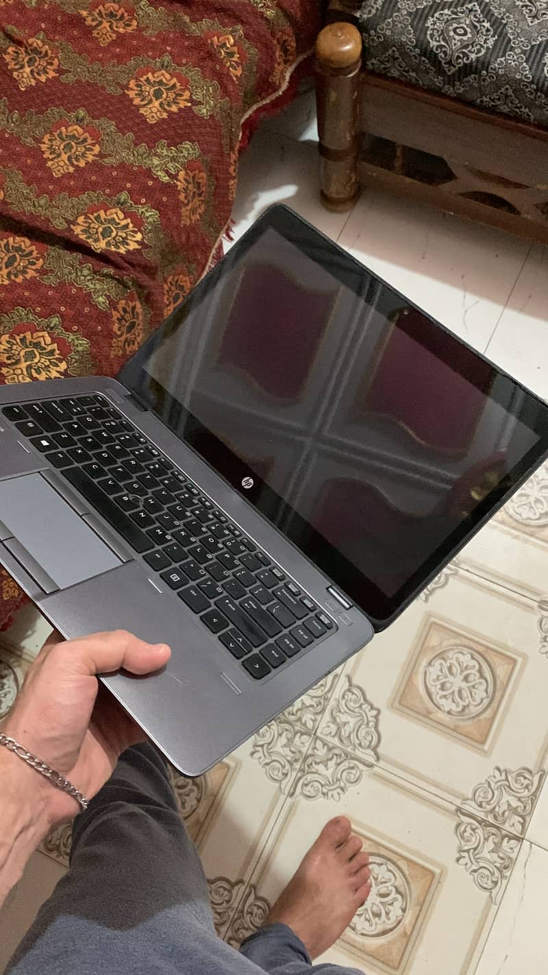 Hp elite book 840 ge i5 5th Generation touch screen 2