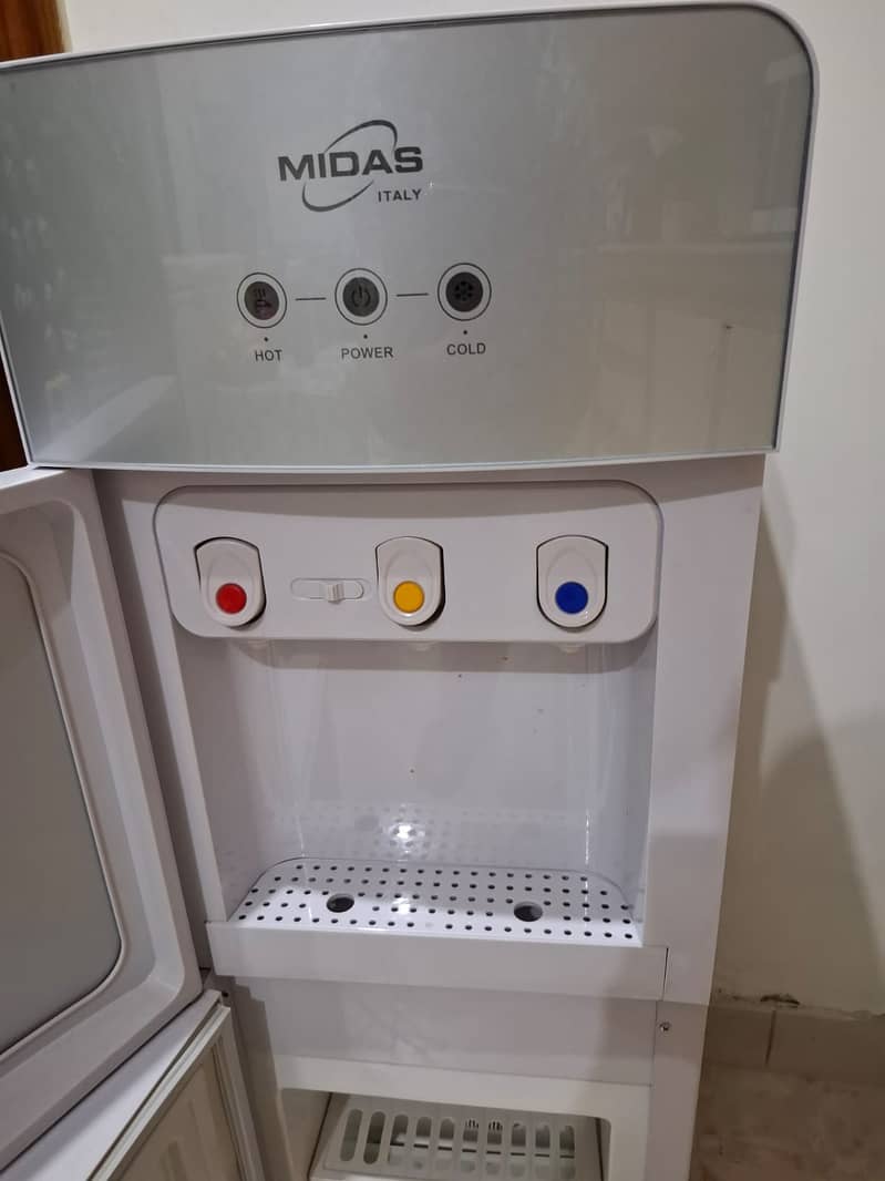 Midas free standing used sparingly 0