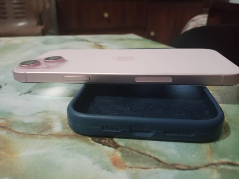 iPhone 15 Plus 128gb pink jv non pta 3