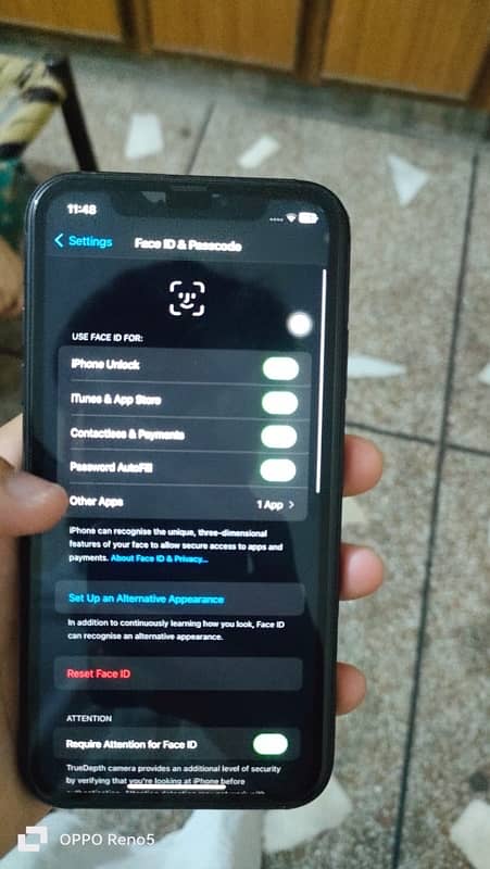 iPhone XR 128 GB 0