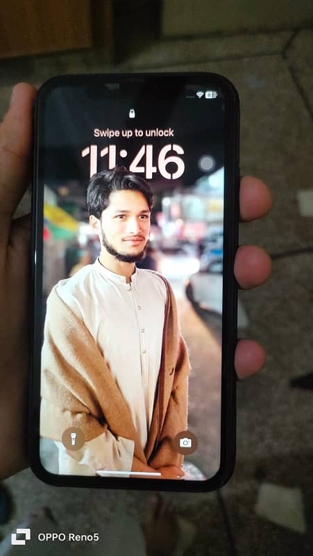 iPhone XR 128 GB 2