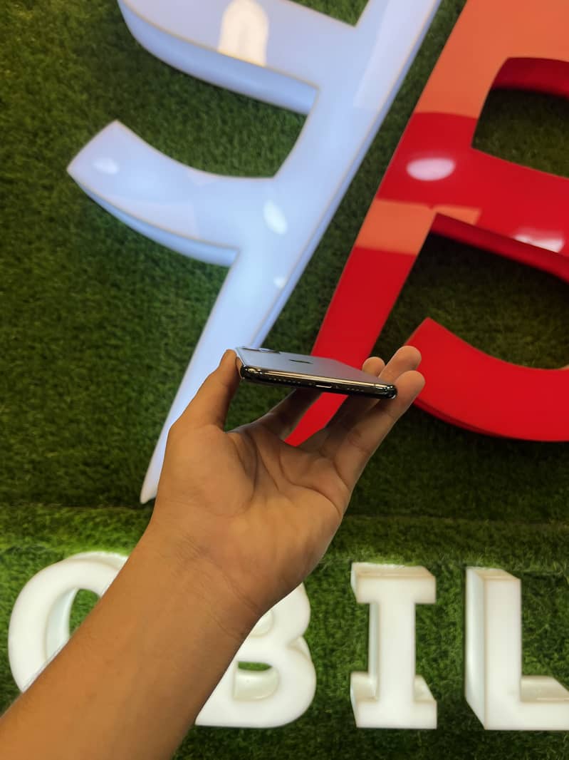 IPhone 11 Pro max ( non pta ) jv 2