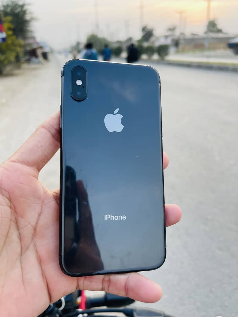 IPHONE XS NON PTA 7