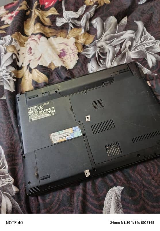ergodevice all ok ram 4Gb rom 512 core i5 9
