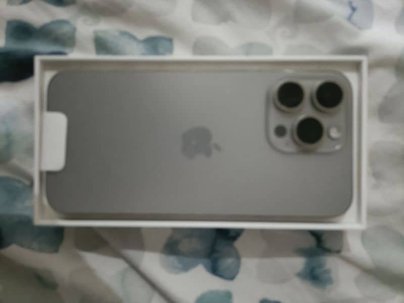 Apple Iphone 15 pro max Non Pta 2