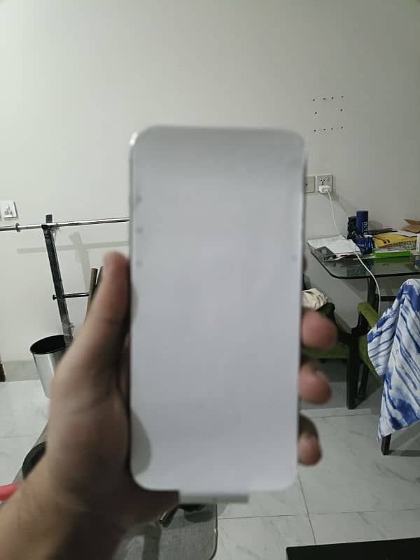 Apple Iphone 15 pro max Non Pta 3