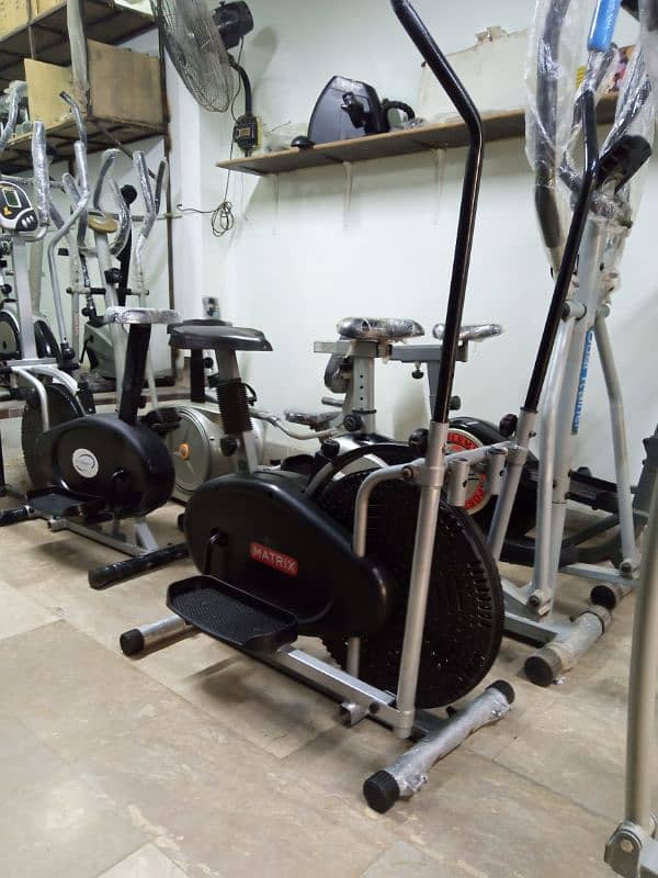 Exercise (Elliptical cross trainer) cycle 4