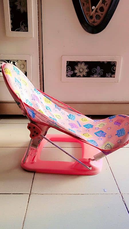 bath seat 0