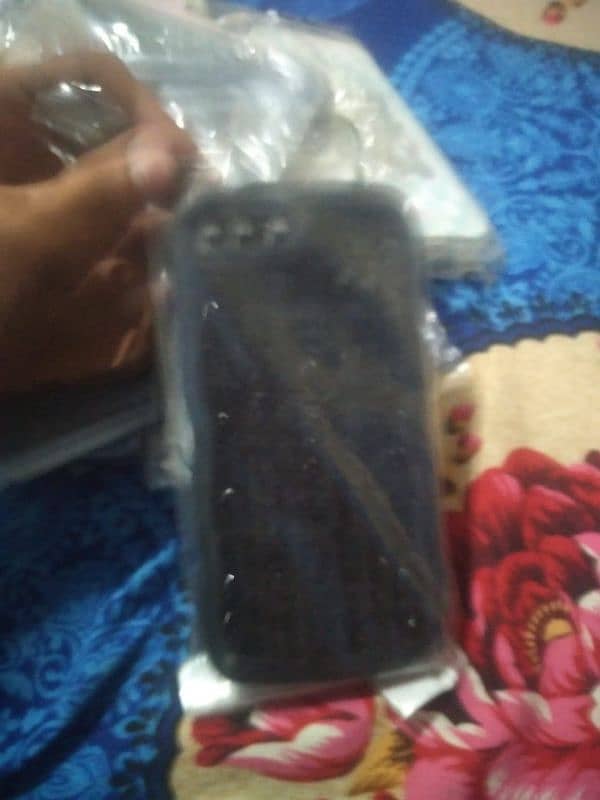 Iphone Vivo Redmi Covers Available Sirf Wahi Available Hen Jo Pictures 5