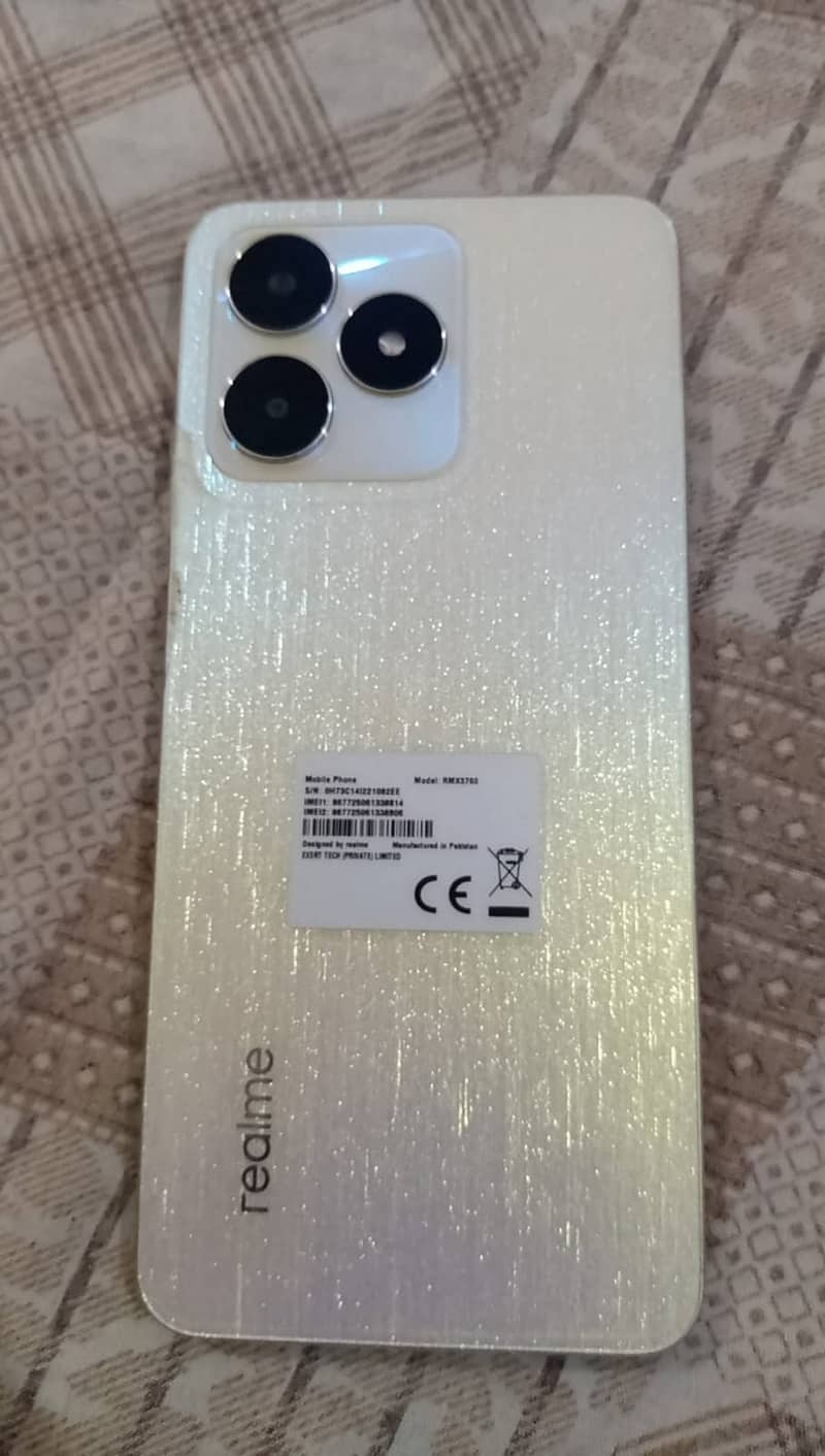Realme C53 0
