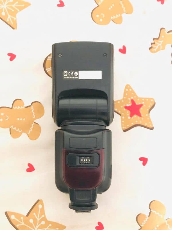 Speedlight Flash with Triggor for sale No any Fault 4