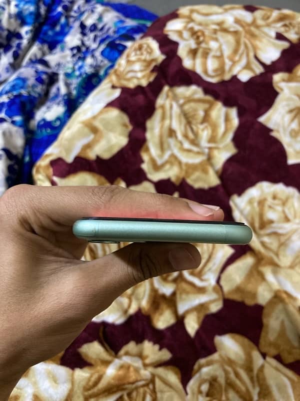 Iphone 11 Dual sim PTA approved 4