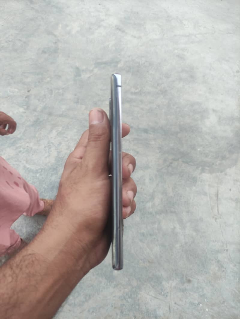 Samsung Mobile S Note 20 3