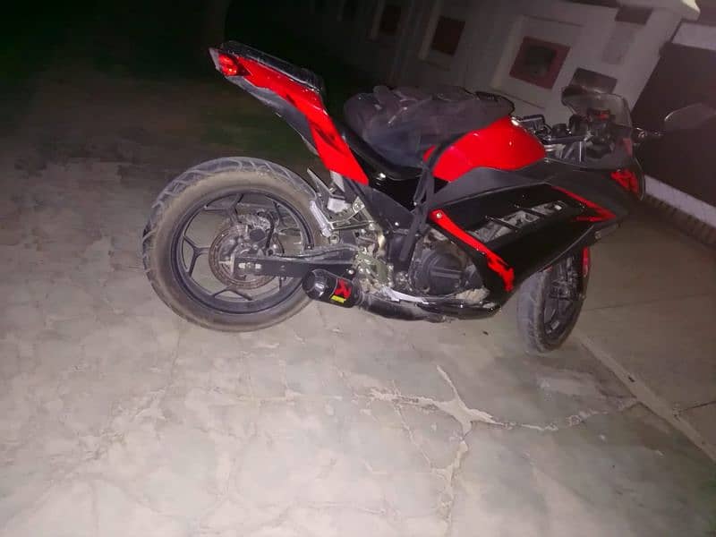 Selling Very Loud Kawasaki Ninja Rep. 400cc 4 cylinder 3