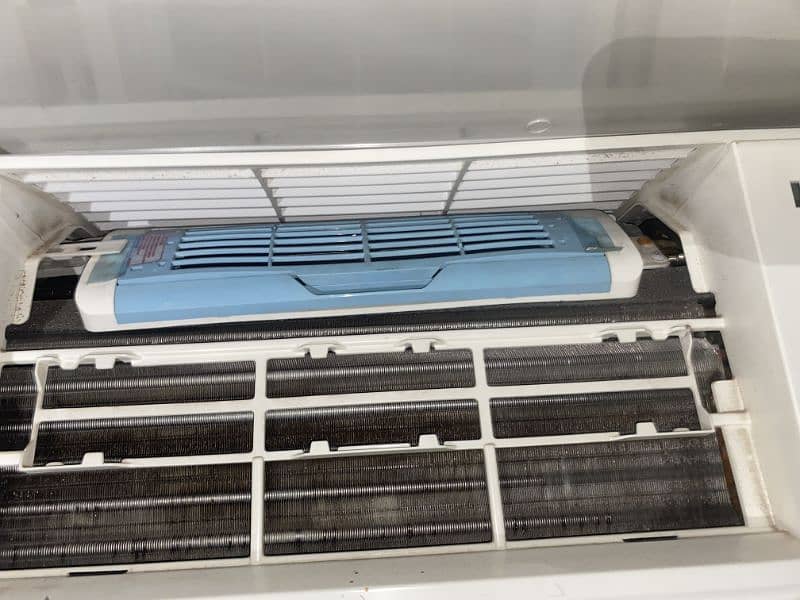 Gree 2 Ton SADA AC Net and clean 10by10 condition  03335777266 5