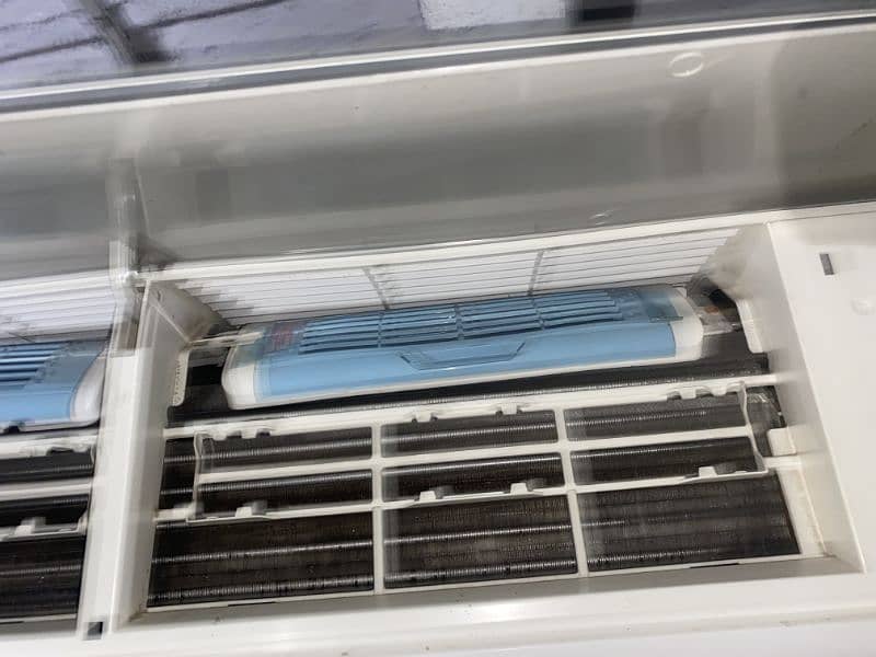 Gree 2 Ton SADA AC Net and clean 10by10 condition  03335777266 7