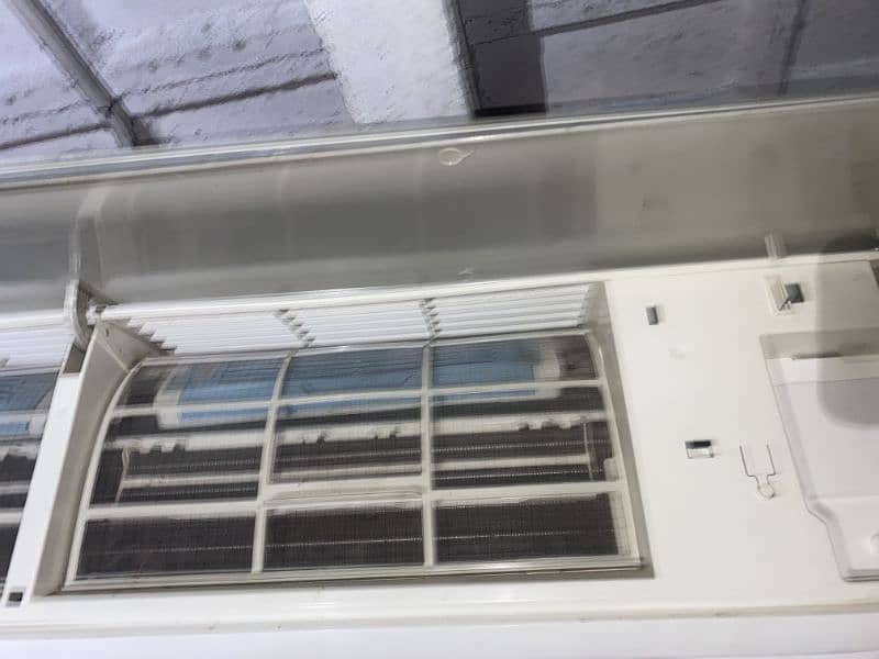 Gree 2 Ton SADA AC Net and clean 10by10 condition  03335777266 9